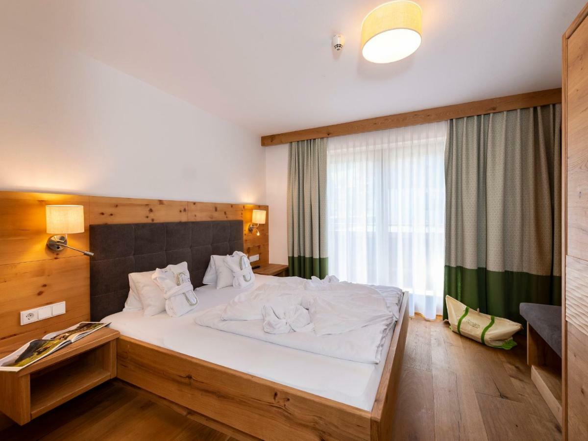 Hotel Kitzspitz Sankt Jakob in Haus Exterior photo